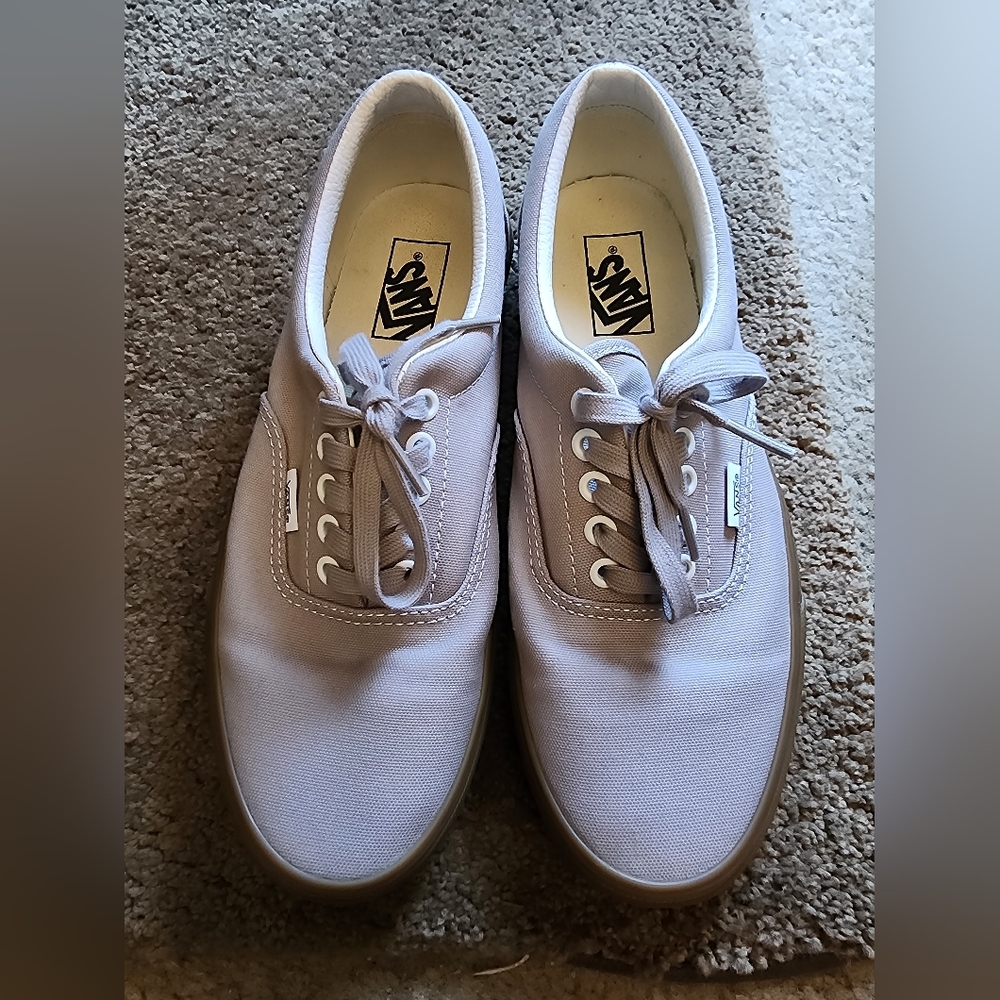 Vans Size 8.5(Men's) ,10 (Women's) EUC